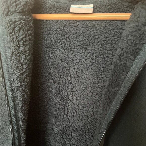 Columbia Winter Jacket, like new - Picture 5 of 8